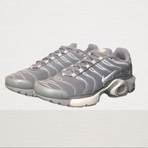 Nike | Air Max Plus | 7y/8.5w
